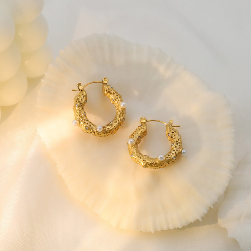 Zircon pearl earrings